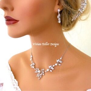 VINE Jewelry Set PEARL LEAF Necklace Earrings